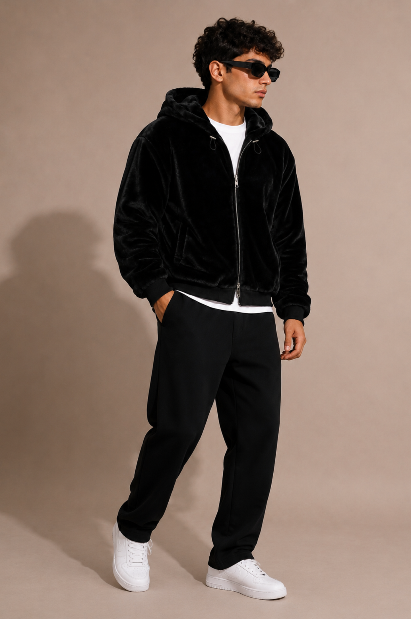 Veste fausse fourrure capuche